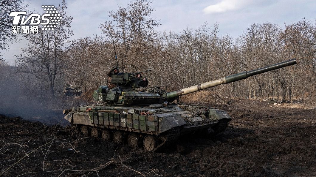 烏克蘭指出,俄羅斯將在春天「用光所有軍備物資」。(圖/達志影像美聯社)