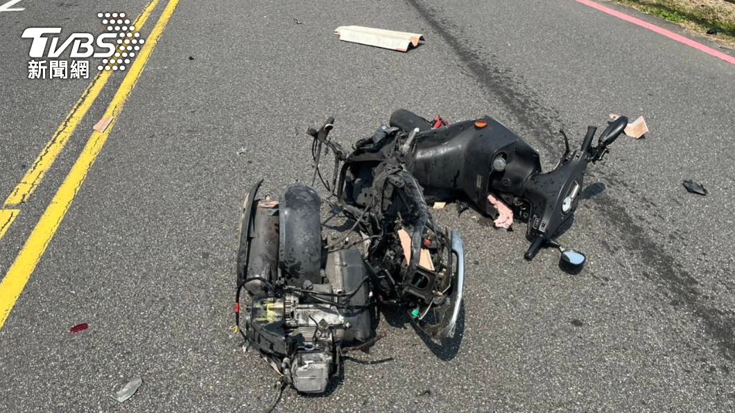 騎車工人當場傷重無呼吸,送醫死亡。(圖/TVBS)