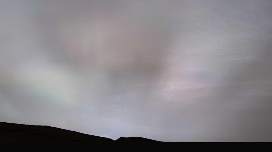 超夢幻!NASA好奇號傳回美景 首次拍到火星「清晰暮光」