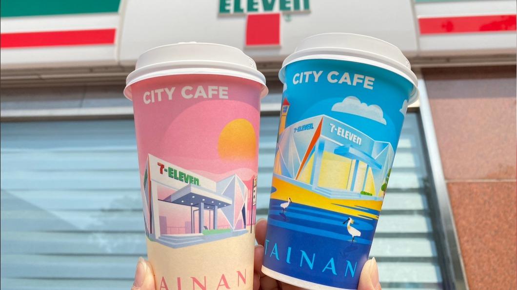 這次買一送一品項,包括「CITY CAFE美式(大)/拿鐵(大)/太妃焦糖風味瑪奇朵/焙烤榛果拿鐵」等。(圖/業者提供)