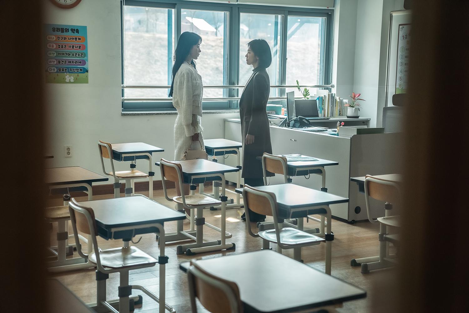宋慧喬向朴涎鎭的復仇計畫,都將在《黑暗榮耀》第2部中公開。(圖/Netflix提供)