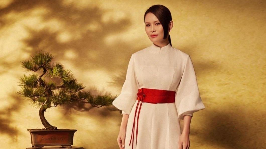 周蕙除了持續推出新作,也盼望傳承好歌,讓它們不被遺忘。(圖/翻攝自周蕙微博)