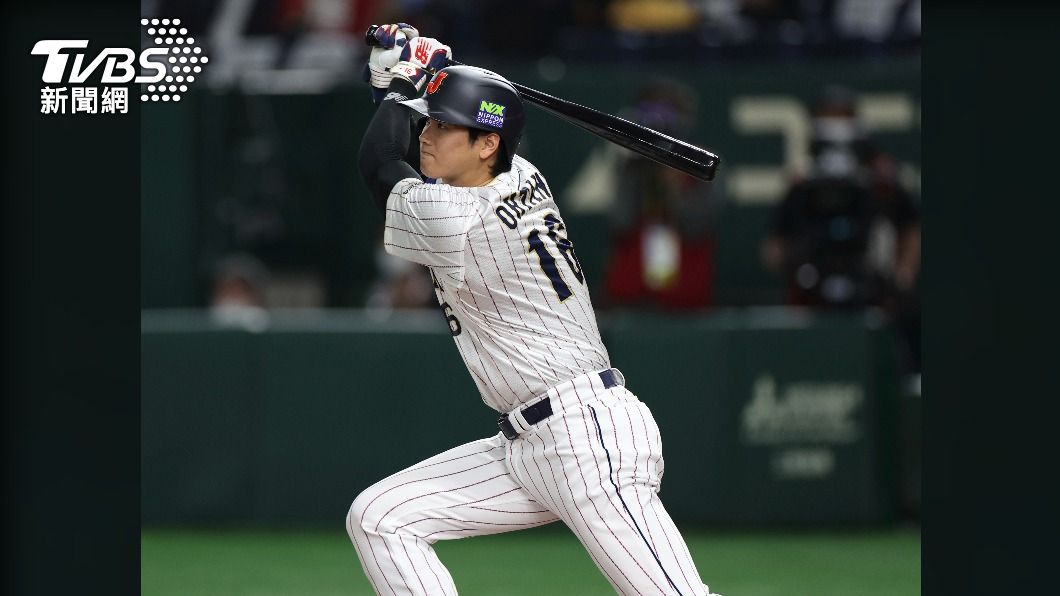 大谷翔平在4局下敲出一支2分打點的安打。（圖／達志影像美聯社）