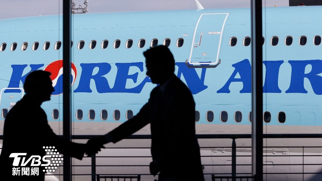大韓航空客機座位發現「2枚子彈」 機長掉頭、230人急下機
