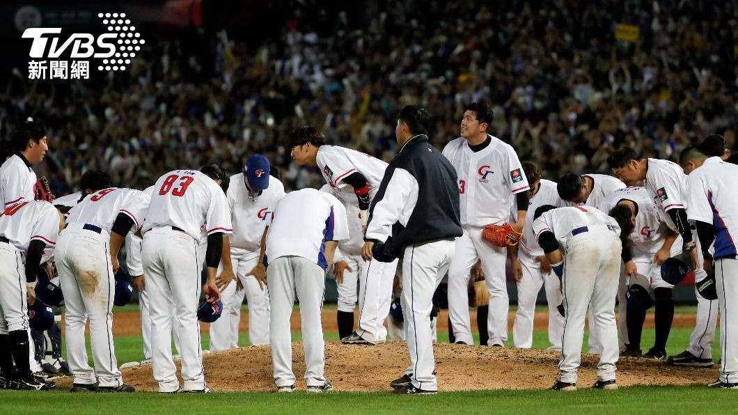 中華隊「圓陣敬禮」躍上國際 日本球迷:喜歡這種風格