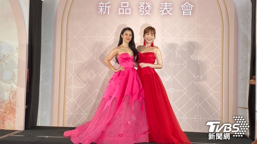 李蒨蓉（左）和劉涵竹出席醫美記者會。（圖／林彥君攝）