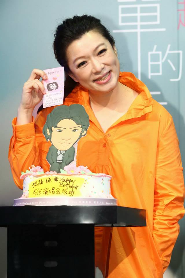 趙詠華坦言,對於母親過世,她好長一段時間走不出傷痛。(圖/翻攝自趙詠華臉書)