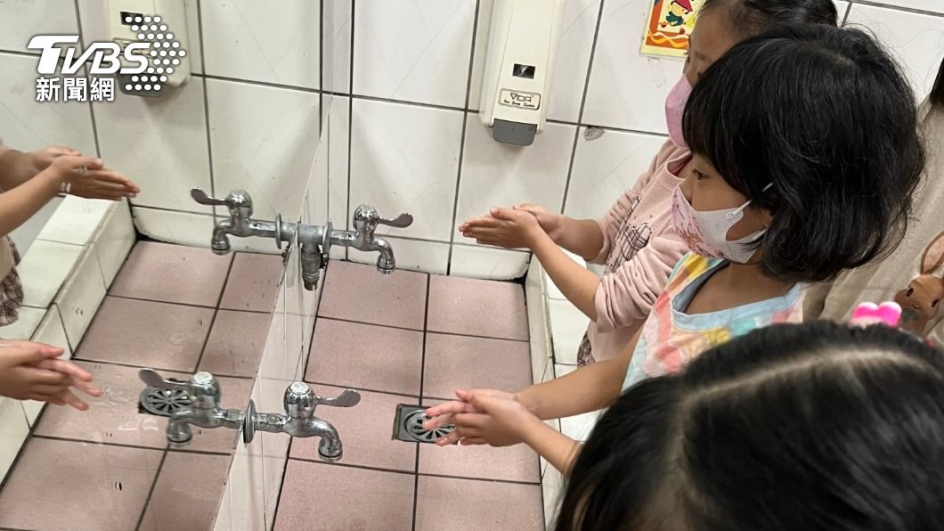 衛生局指出，5歲以下嬰幼兒為高危險群。（圖／桃園衛生局提供）