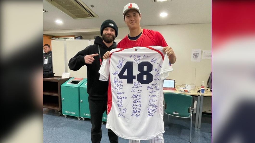 最幸福電子技師!他三振掉大谷翔平還獲得簽名及合照