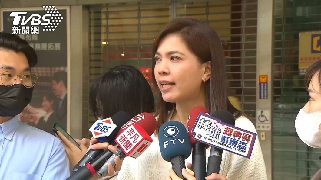 藍選策會喊卡 開第一槍的鍾沛君喊:謝謝朱立倫主席拆彈