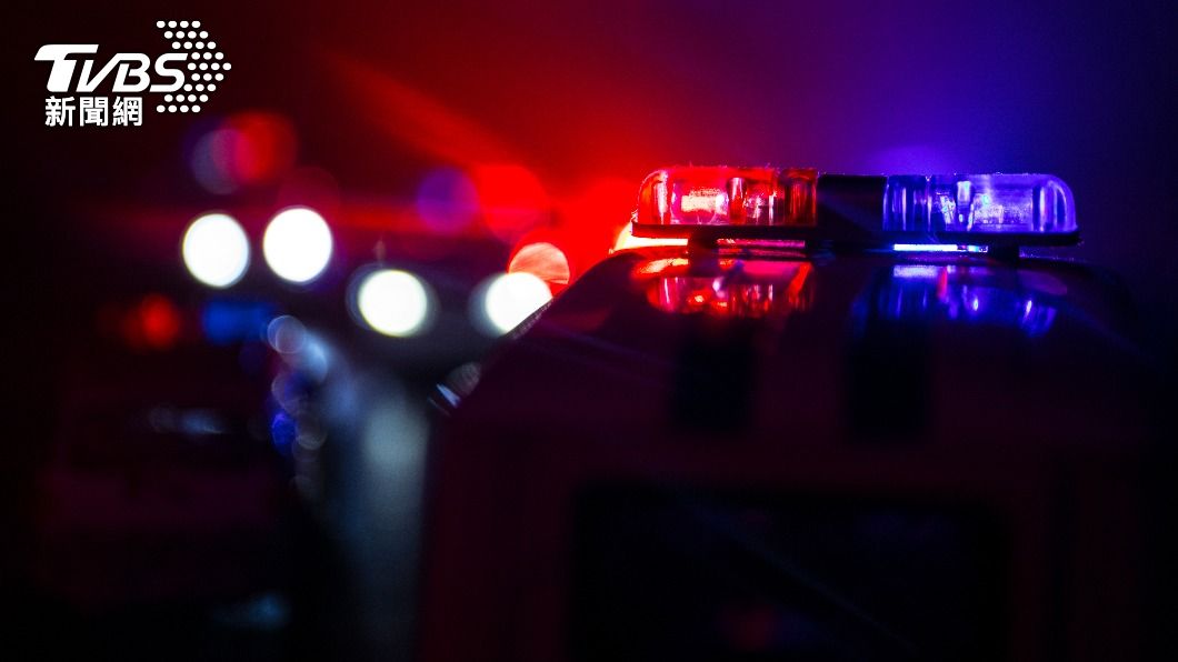 當地警方也在接獲少年的報案後逮捕其父親。（示意圖／Shutterstock達志影像）