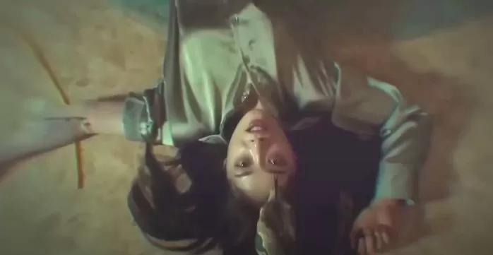 不少人都對金赫拉傳神演出「吸ㄎㄧㄤ」的場面印象深刻。(圖/翻攝自韓網)