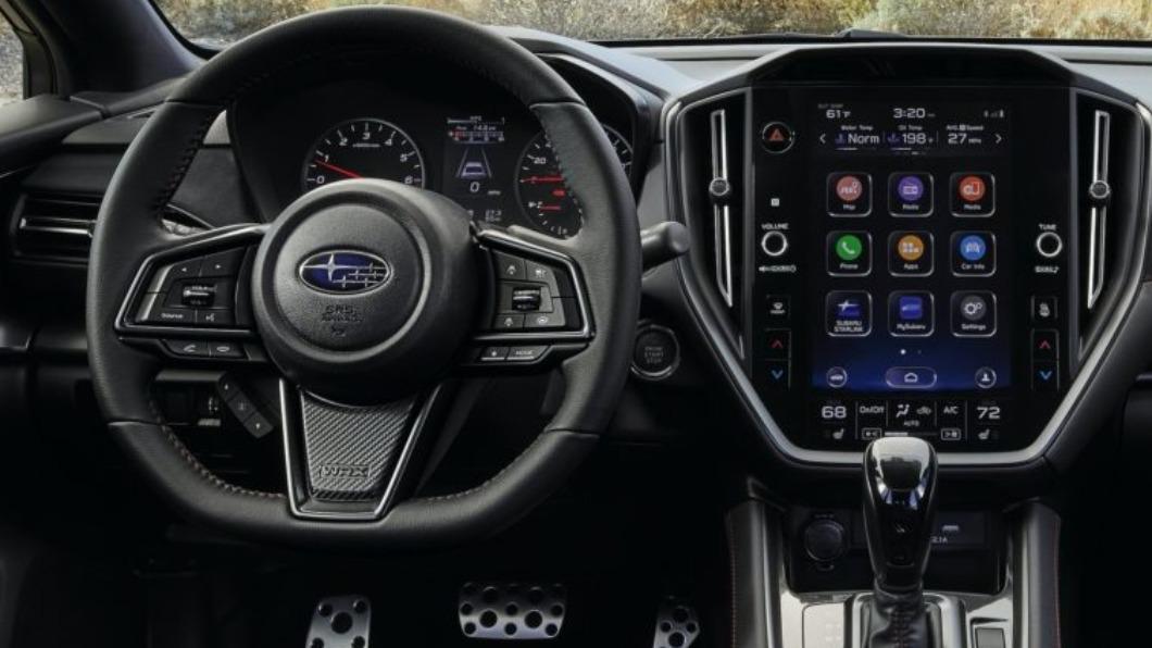 內裝可望有11.6吋液晶觸控螢幕,並支援Apple CarPlay與Android Auto。(圖/翻攝自Subaru官網)