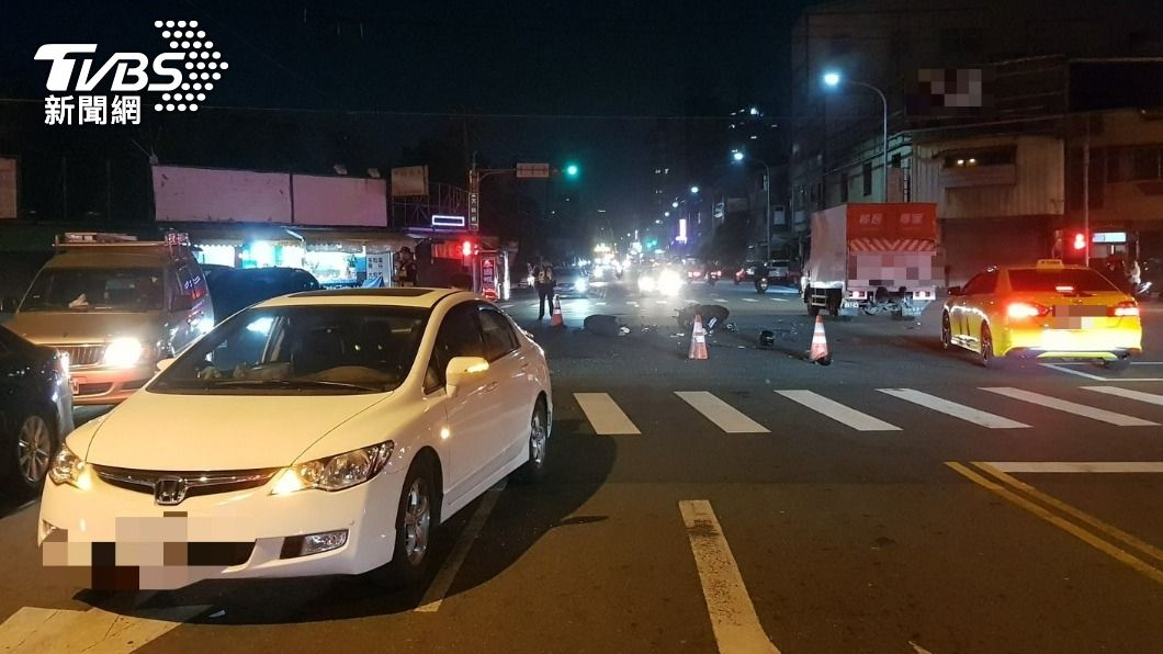 少年經搶救後仍宣告不治。(圖/熱心民眾提供)