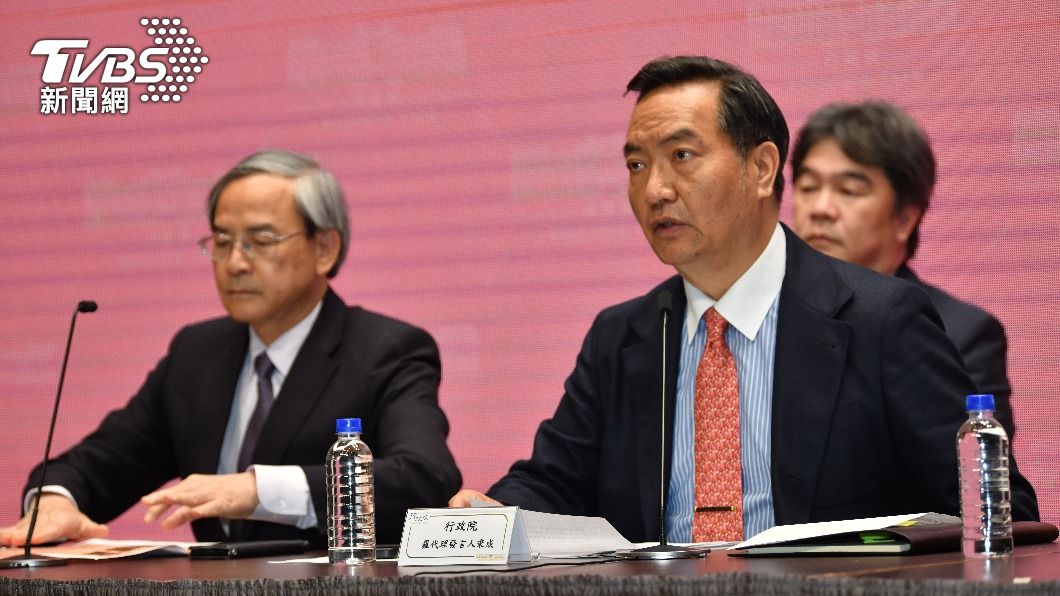 行政院會後記者會，說明普發現金事宜。（圖／胡瑞麒攝）