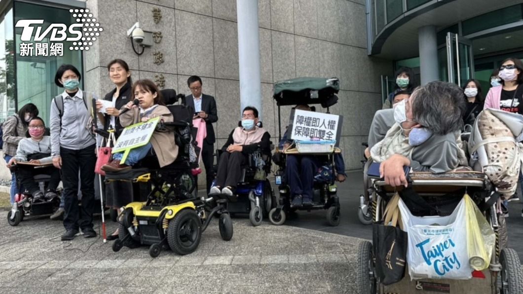重度障礙者爭取個人助理服務時數案 一審勝訴