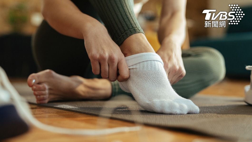 許多人認為，自己穿得舒適、好看最重要。（示意圖，非當事人／shutterstock達志影像）
