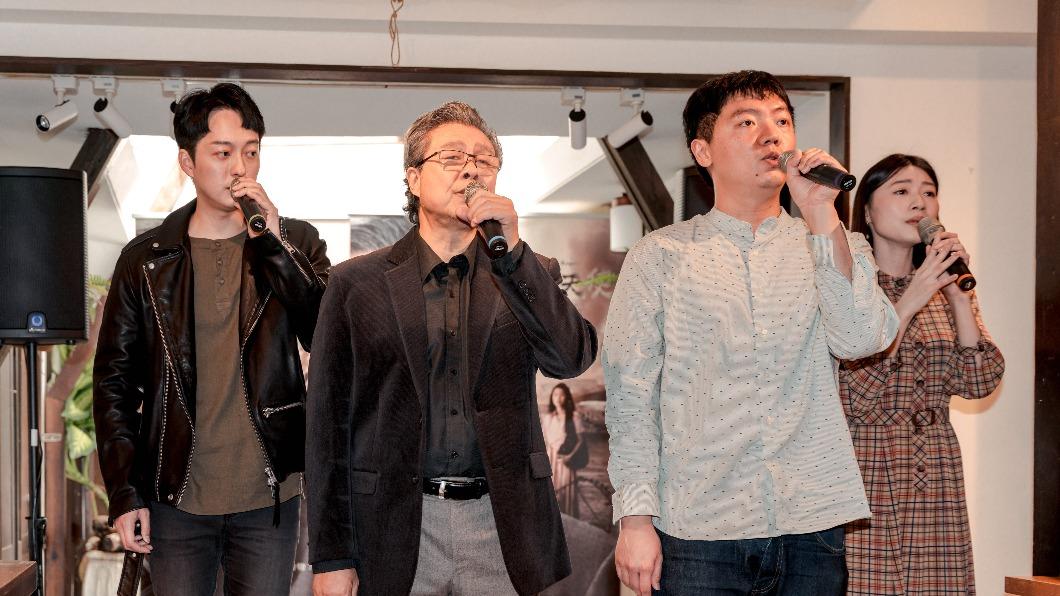 左起于浩威、楊烈、雷昇與李曼現場清唱演出。(圖/SML樂劇創製提供)