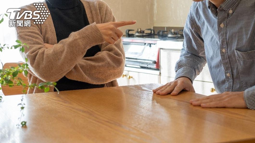 不少家長希望孩子能趁早成家立業。（示意圖／shutterstock 達志影像）