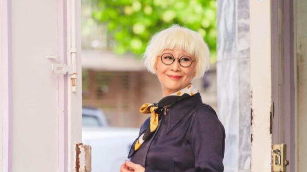 女星驚爆近視手術失敗！　認長期「半盲狀態」：天天以淚洗面