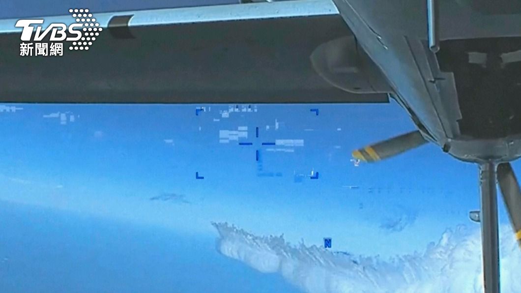 美媒指兩機碰撞後，美方無人機最終被迫在黑海墜落。（圖／達志影像美聯社）