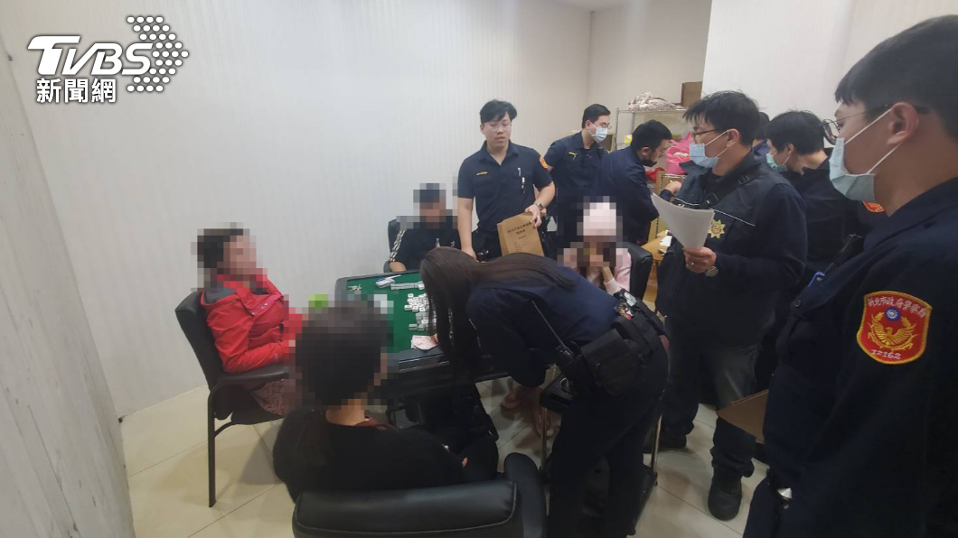 免現金也能賭!電腦紀錄週週結帳 警搗破「E化」職業賭場