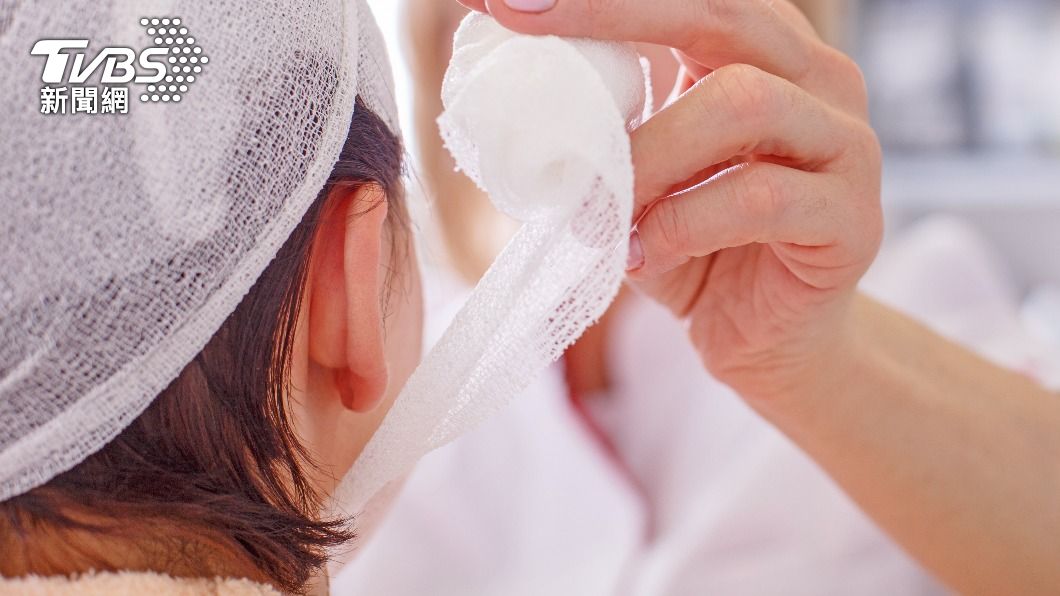 經過討論後，原PO與準妹夫一致認同將婚禮延期的決定。（示意圖／Shutterstock達志影像）