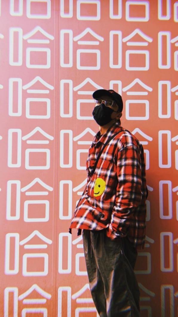 坤達和柯佳嬿雖然鮮少同框,但常充當彼此的專屬攝影師。(圖/翻攝自坤達ig)
