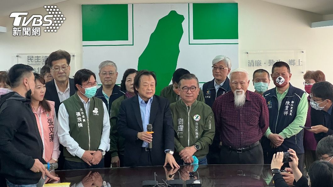 挑戰何志偉!王世堅參戰士林大同立委:在哪跌倒在哪站起