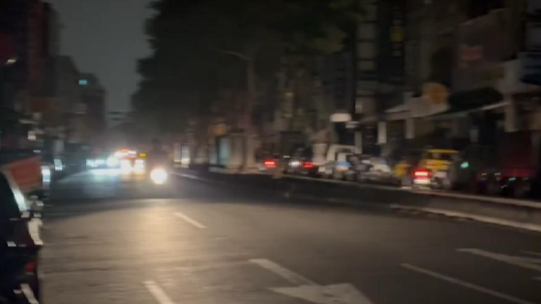 快訊／北市士林大停電！街道一片黑　近3萬戶受影響