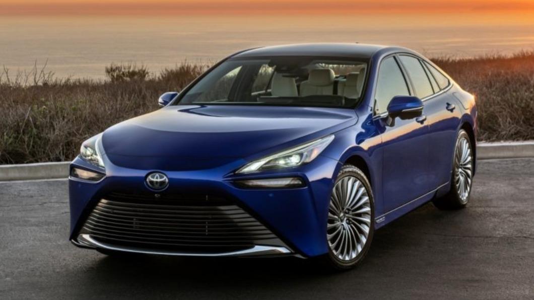 Toyota總代理和泰汽車在今（20）日宣佈，確定導入氫燃料電池車Mirai至國內。(圖／翻攝自Toyota官網)