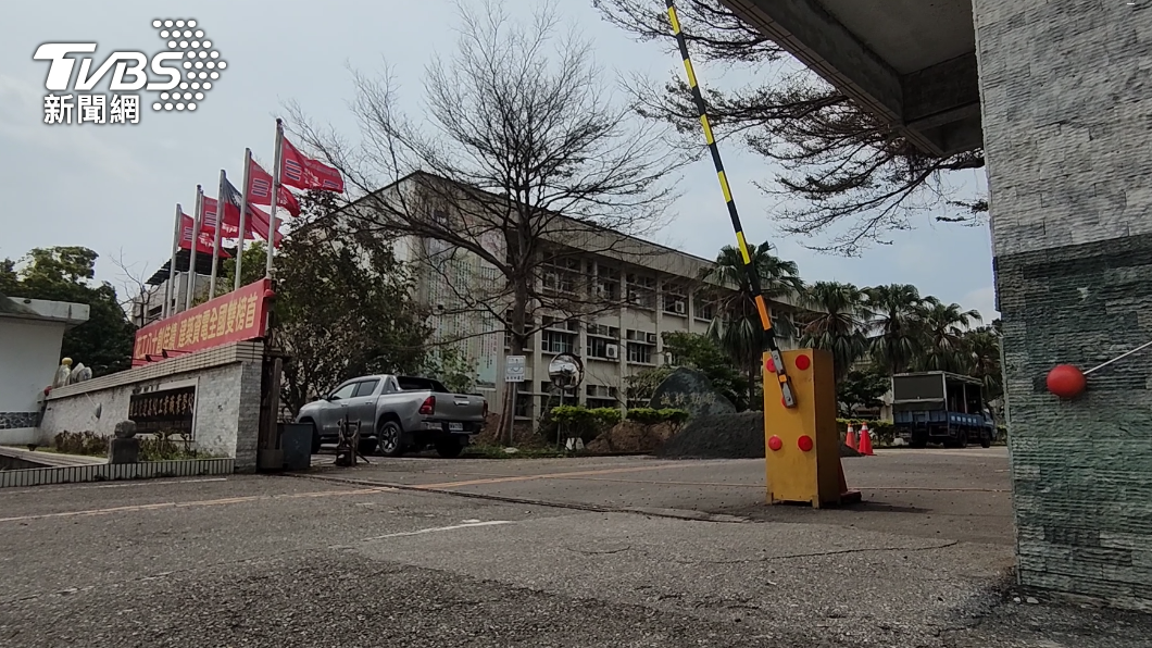 「笑屁?」花蓮高職驚傳陌生男亮刀 見學生玩鬧嗆聲掀恐慌