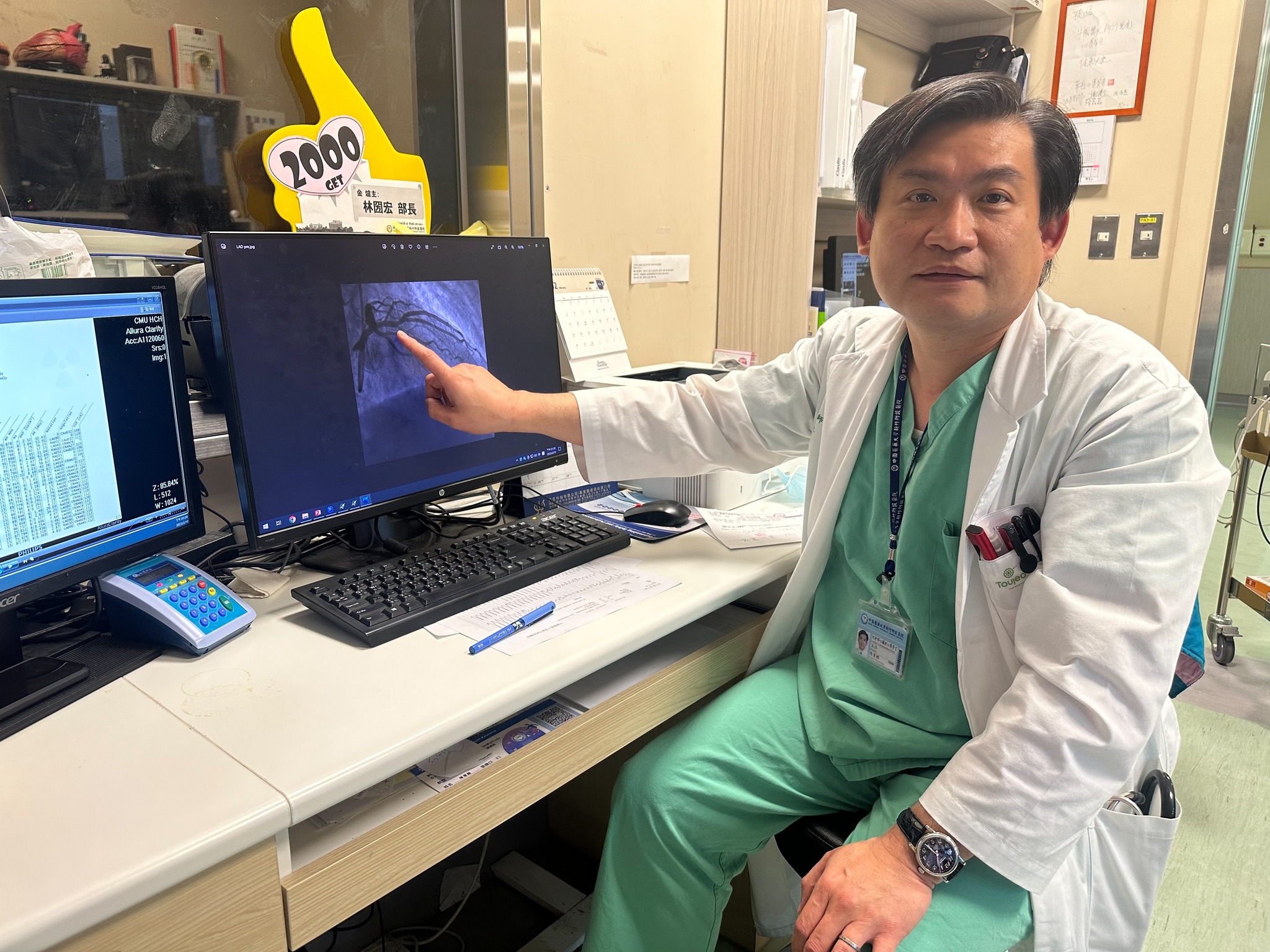 醫師陳業鵬指出,心血管阻塞有年輕化的趨勢。(圖/中國醫藥大學新竹附設醫院)