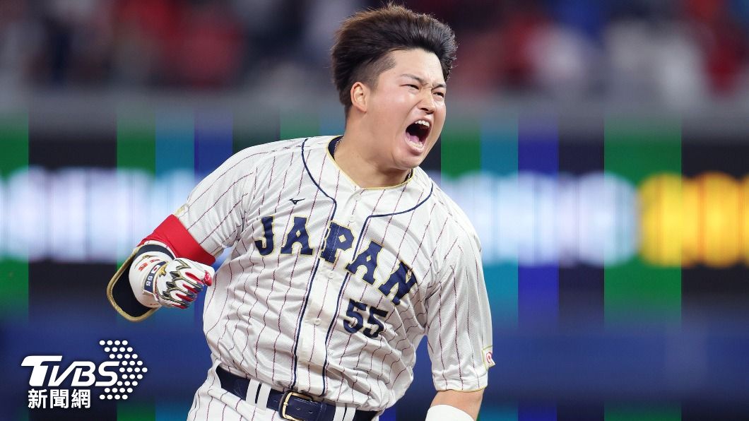 村上宗隆9局下轟出再見安打。(圖/達志影像美聯社)