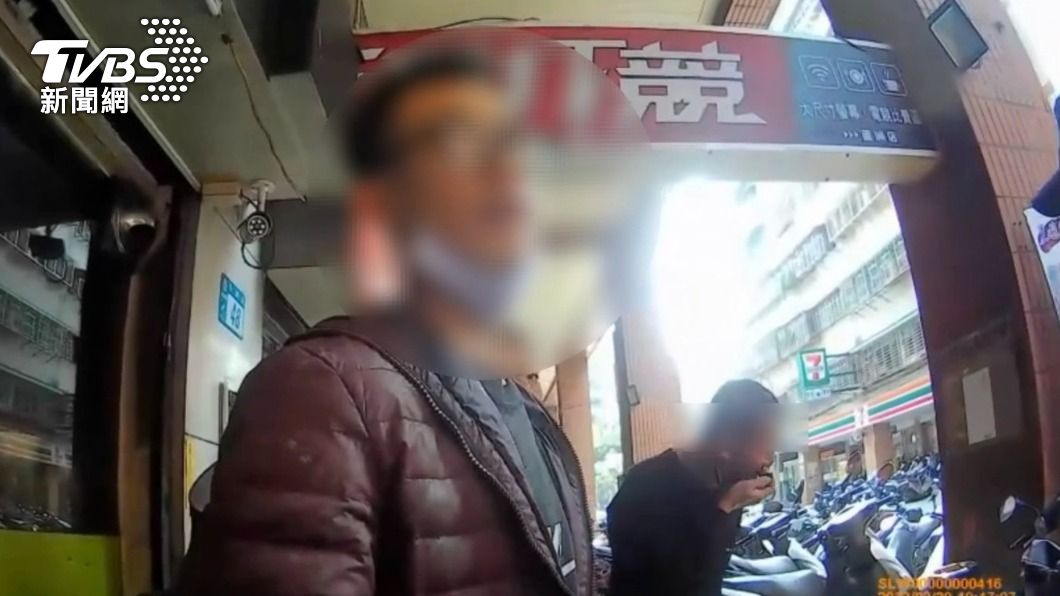 辯毒品撿來的「叔叔可作證」 他一聽傻眼嘴中檳榔都掉了