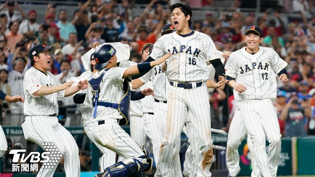 大谷翔平成功搶下最後出局數,幫助日本奪得2023經典賽冠軍。(圖/達志影像美聯社)
