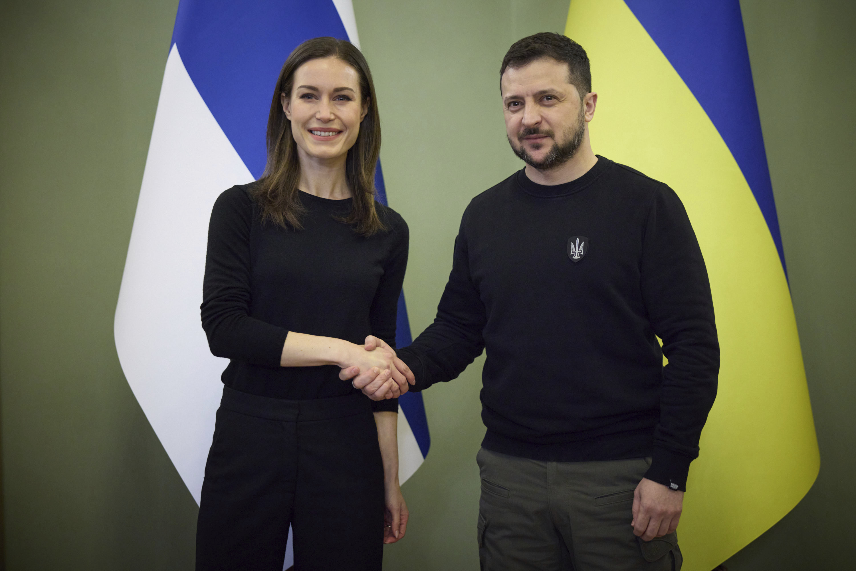 芬蘭總理馬林拜會烏克蘭總統澤倫斯基(畫面來源:AP/Ukrainian Presidential Press Office)