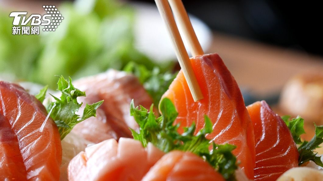 生魚片別吃多!醫警告「恐釀心臟衰竭」:一週一次差不多