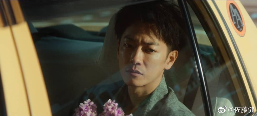 向來寵粉的佐藤健這次也公布來台班機。(圖/翻攝自佐藤健微博)
