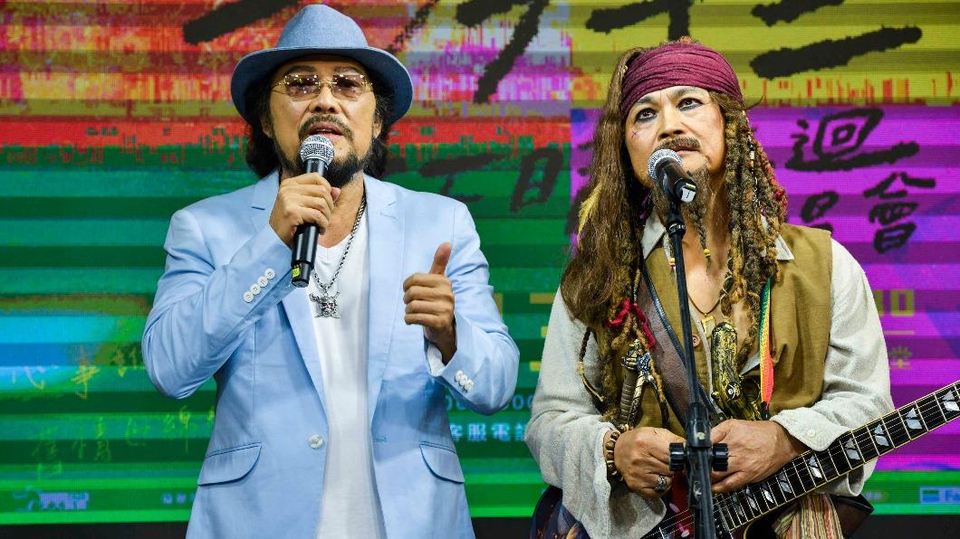 張菲曾認有1000張鴻海股票　竟爆急出清基金債券賠慘了
