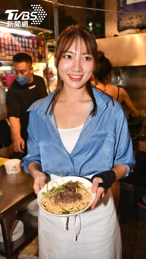林彤本身就很喜歡下廚。(圖/胡瑞麒攝)