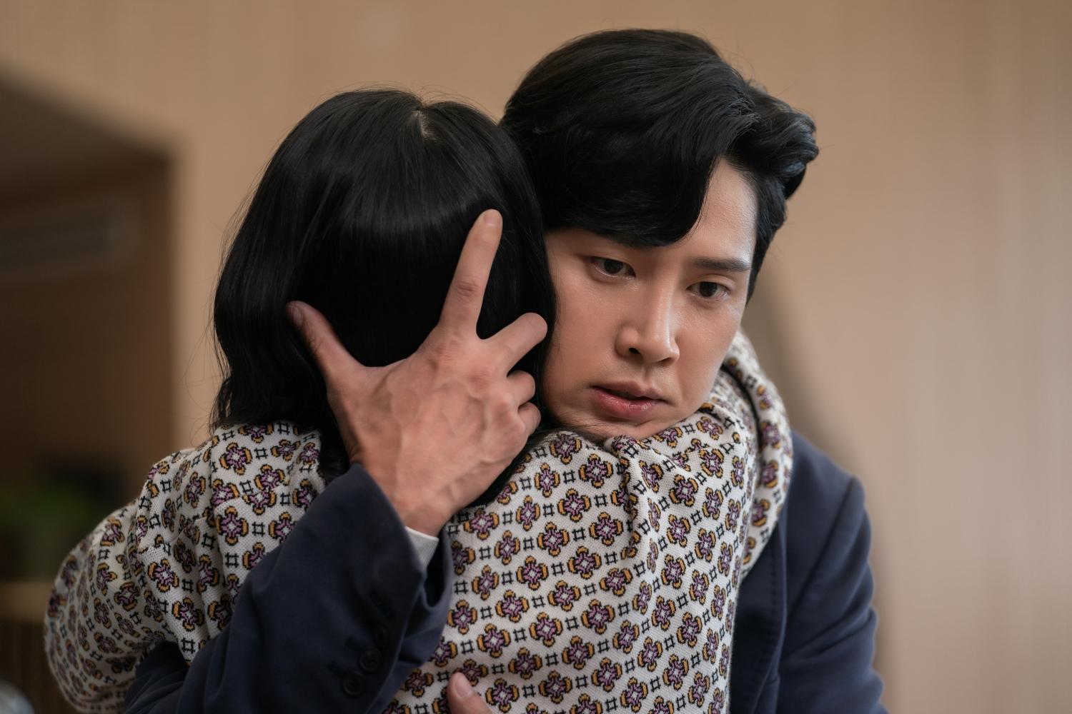 朴成焄認為全宰寯對朴涎鎭是真感情。(圖/翻攝自Netflix提供)