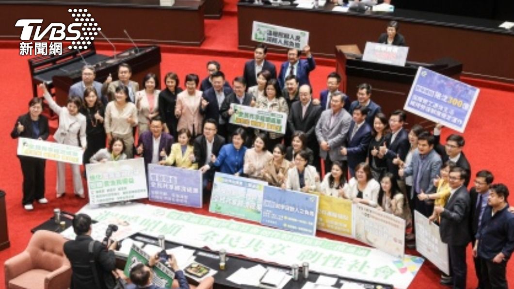 疫後特別預算三讀　民進黨團感謝在野協助