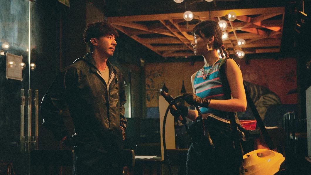 《窄路微塵》入圍去（2022）年金馬獎影帝、影后及最佳原創歌曲。（圖／佳映提供）