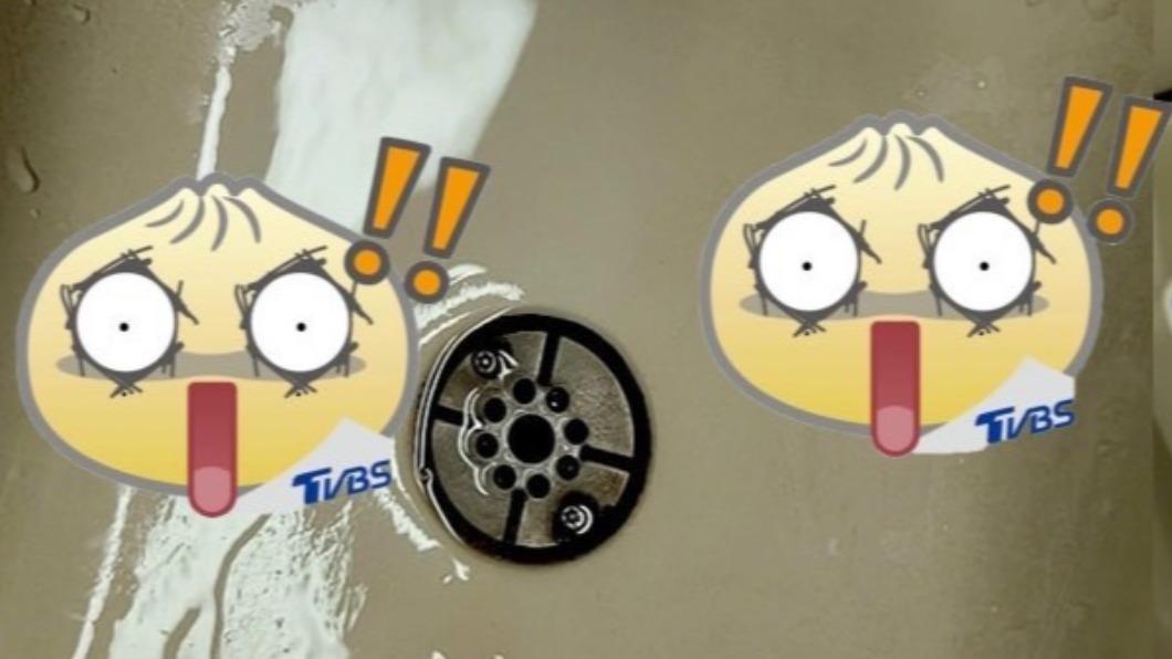 黃子佼搭高鐵，使用廁所時發現有人將用過的隱形眼鏡丟在洗手槽。（圖／翻攝自黃子佼臉書）