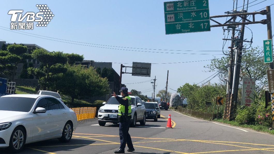 連假掃墓、出遊人車倍增「恐塞爆」 淡水蘆洲交通一次看