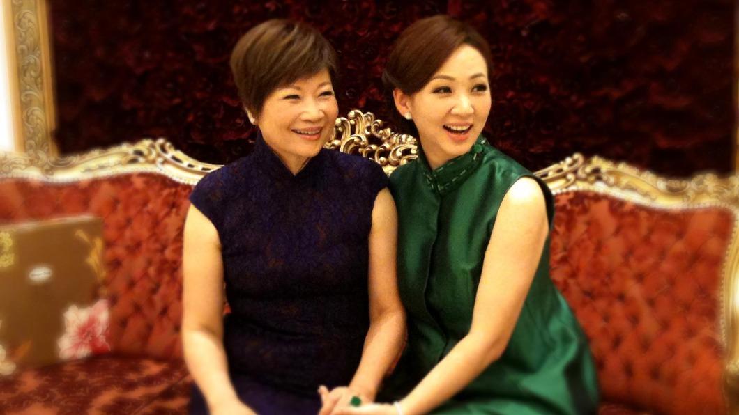 郁方與婆婆情同母女。(圖/翻攝自好門媳婦的秘密生活郁小方臉書)