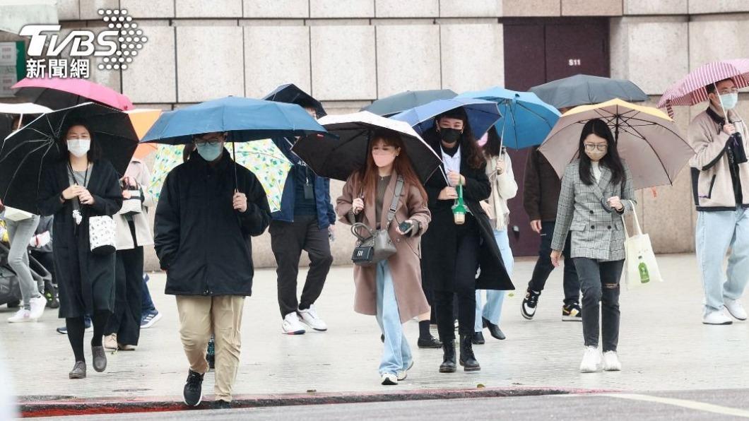出門帶傘!13縣市大雨特報「連下2天雨」 小心強風、雷擊