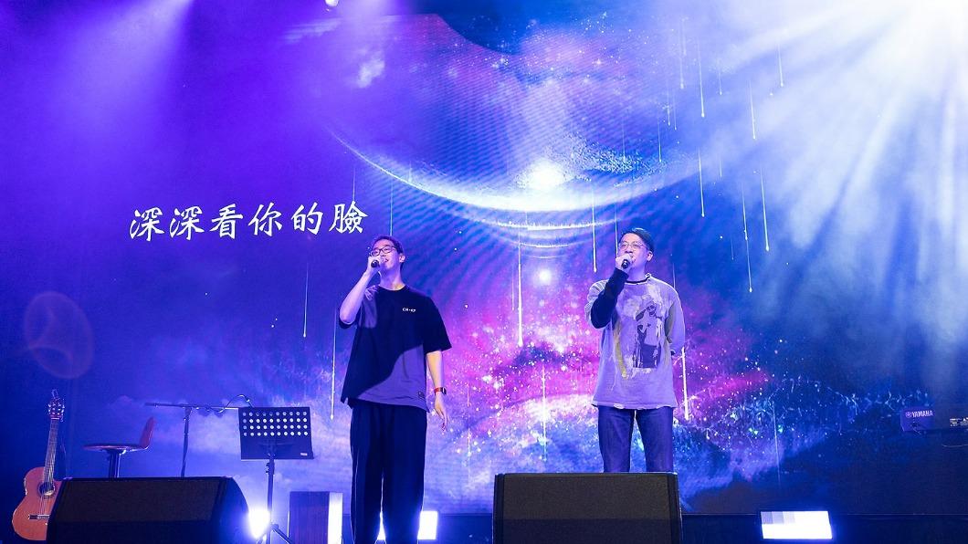 雨果雨塘合唱〈江南〉。(圖/海蝶音樂提供)