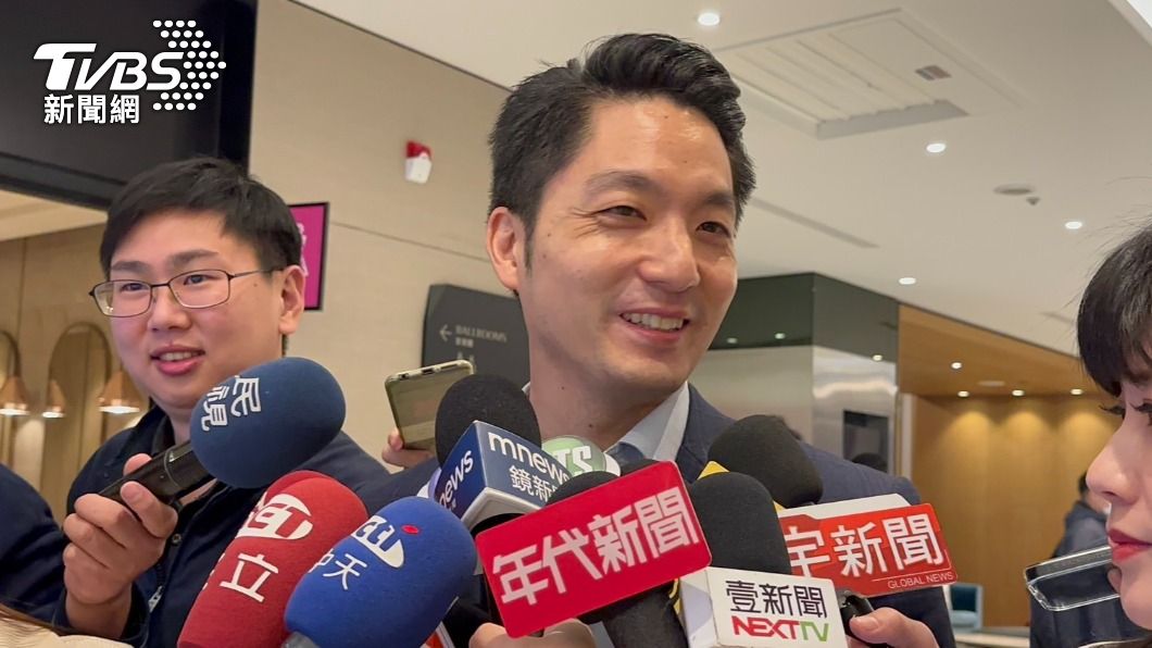 對於昨日大解放尬舞,蔣萬安今笑回,昨天完全「豁出去了」。(圖/林至柔攝)
